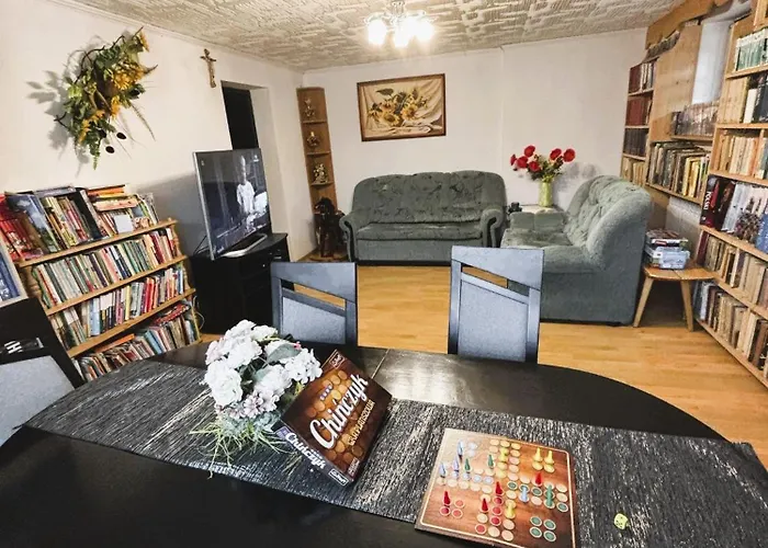 Czarne Jagody منزل للإقامة كوشتيليسكا